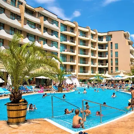 Grenada - First Line & Pool Διαμέρισμα